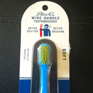 Blue Q Wide Handle Toothbrush-For Bundles Only